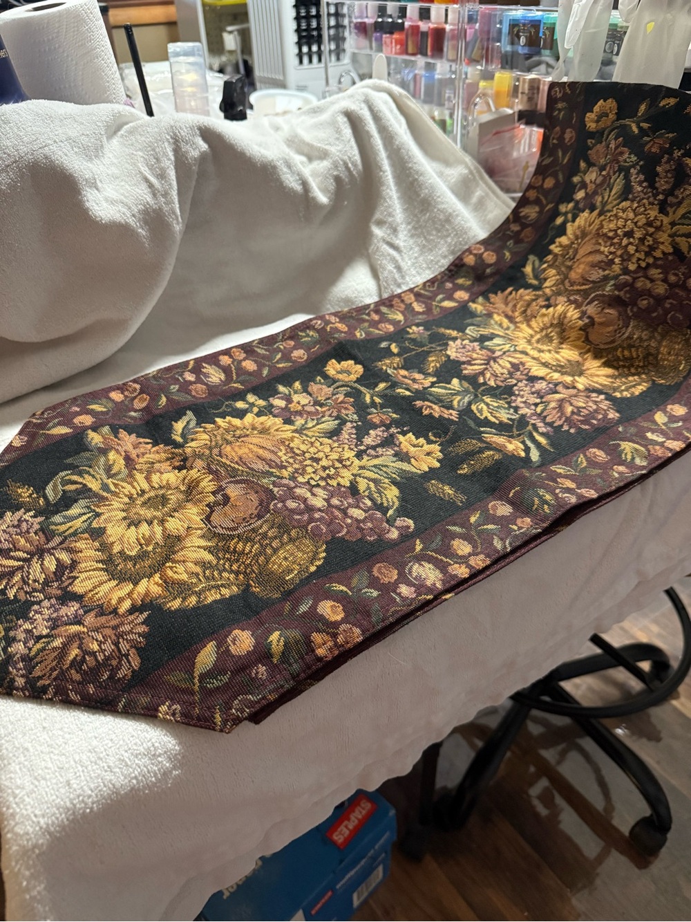 Decorative Harvest Floral Table Runner in Black and Gold